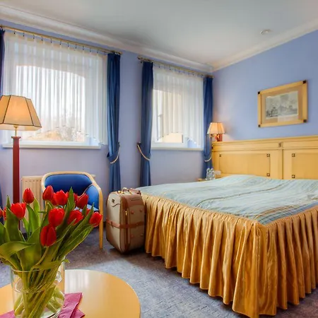 Na Podzamczu Hotel 3*