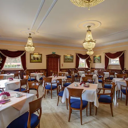 Na Podzamczu Hotel