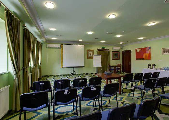 Na Podzamczu 3* タルノフスキェ・グルィ